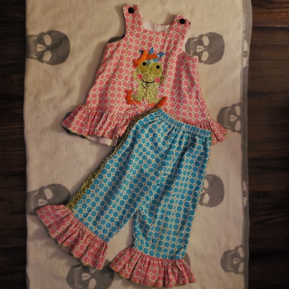 Boutique toddler outfit for girl
